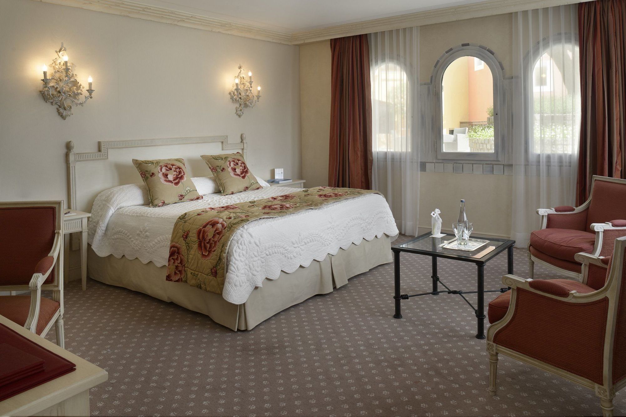 Hotel Byblos סן טרופז מראה חיצוני תמונה