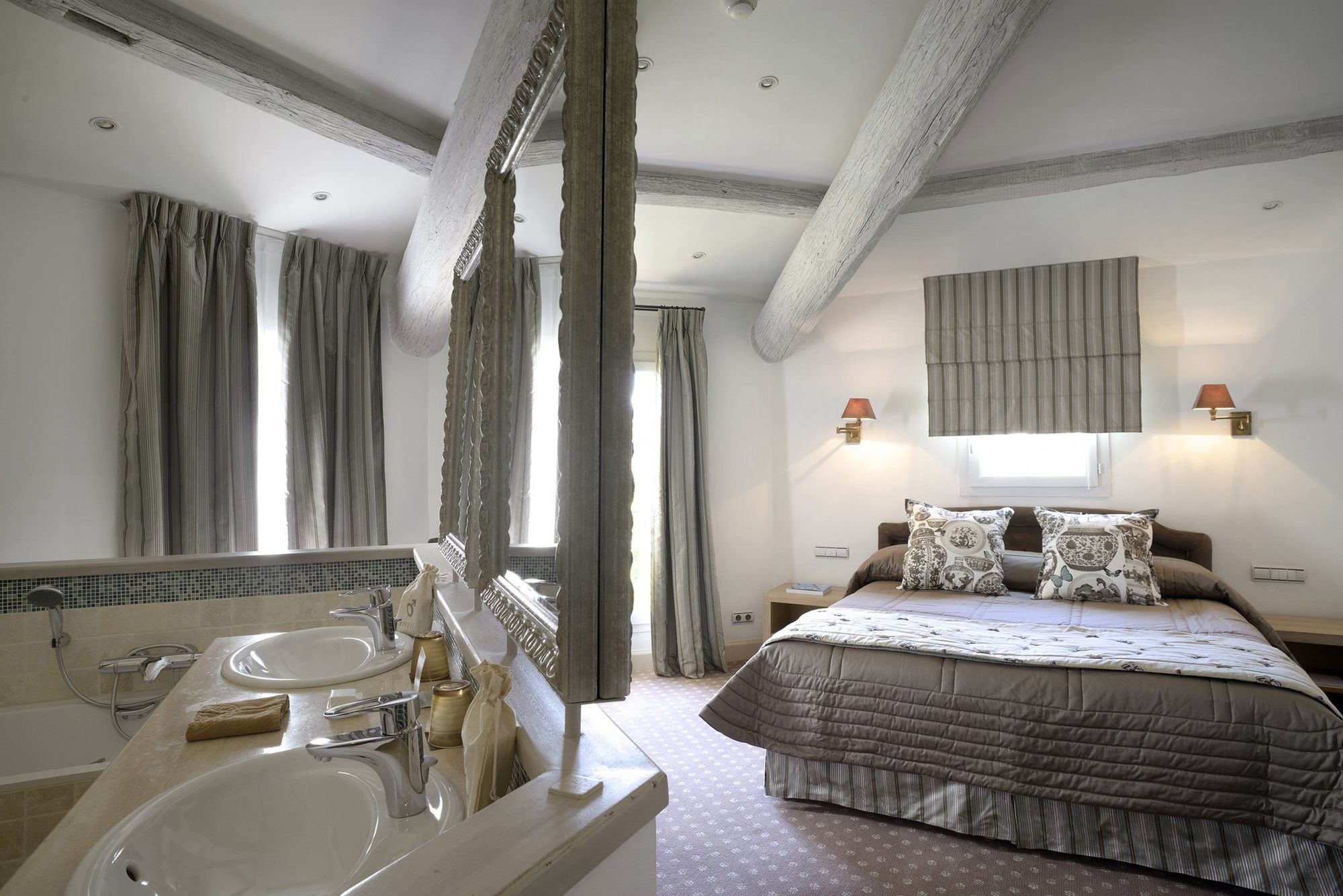 Hotel Byblos סן טרופז מראה חיצוני תמונה