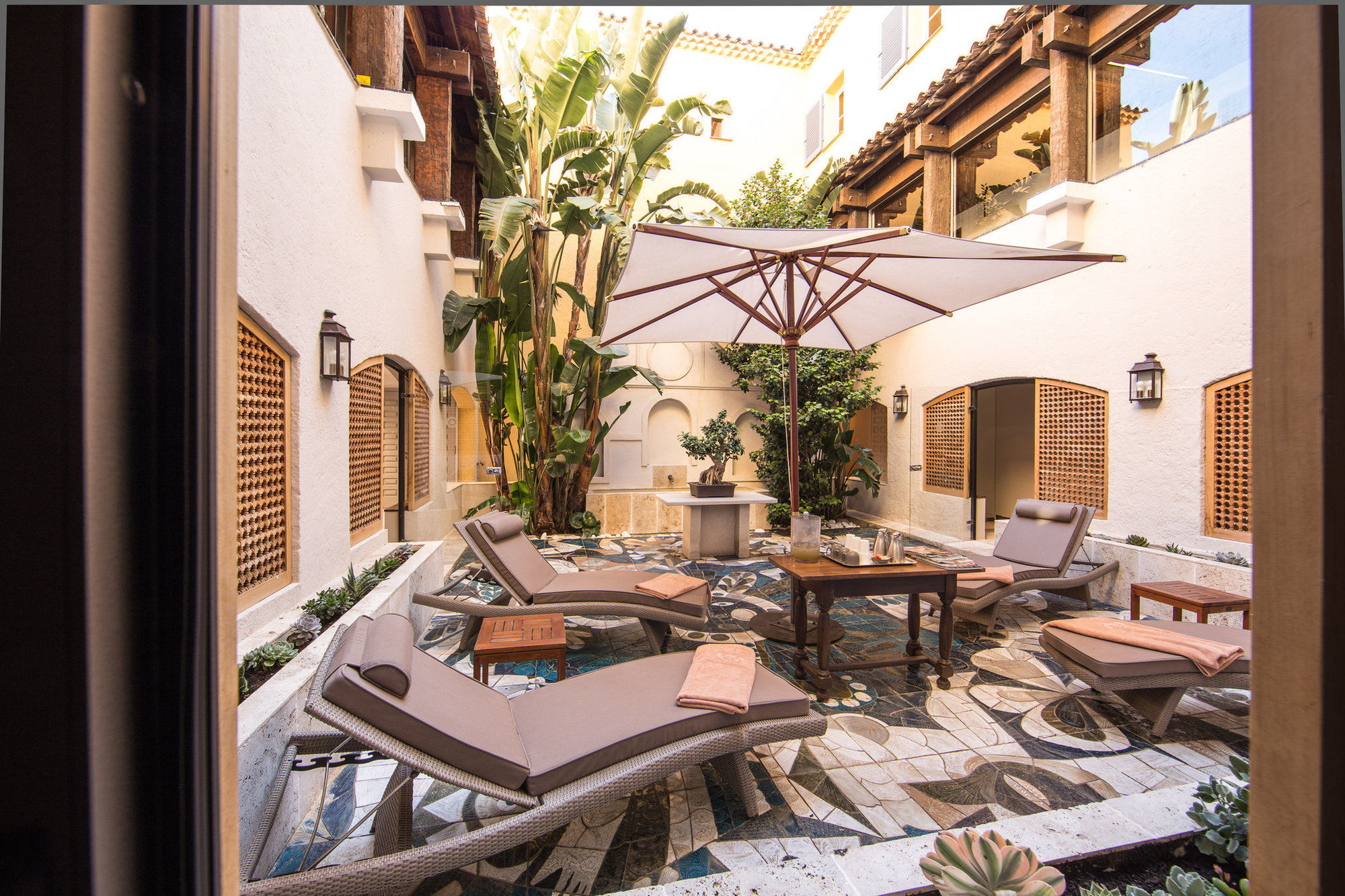 Hotel Byblos סן טרופז מראה חיצוני תמונה